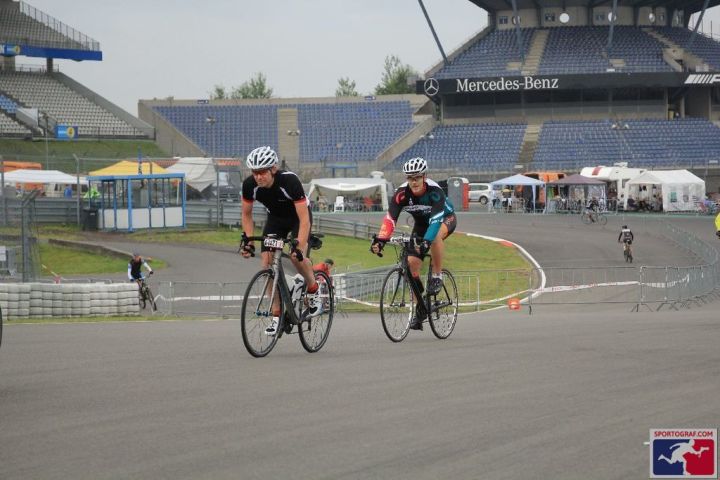 sportograf-84803916_lowres